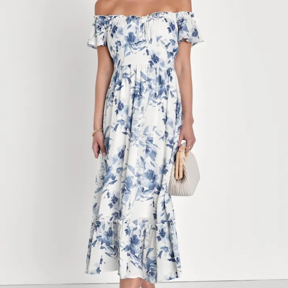 Lulus Blue White Floral Ruffle Flutter Sleeve Smocked Midi Dress Small NWT